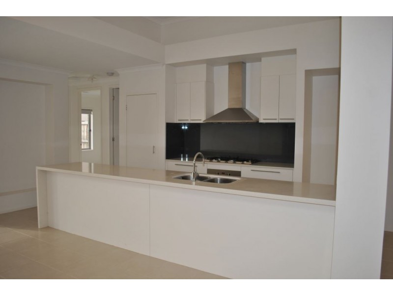 38 Shiraz Crescent, Point Cook VIC 3030