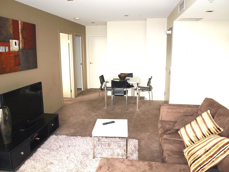 2409A/100 Harbour Esplanade, Docklands VIC 3008