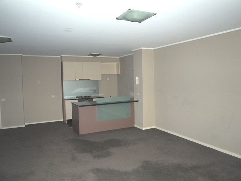 REF 22469/183 City Road, Southbank VIC 3006