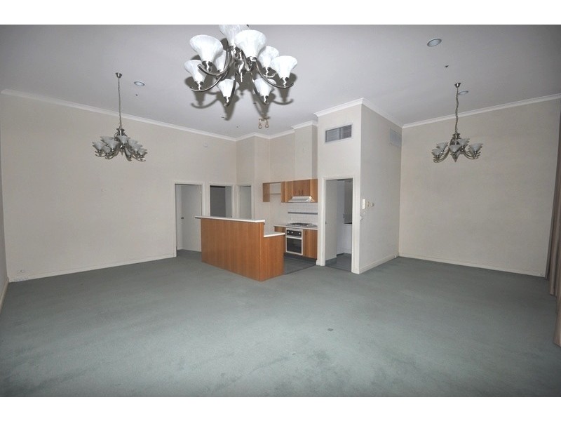 98 Wiltshire Drive, Kew VIC 3101