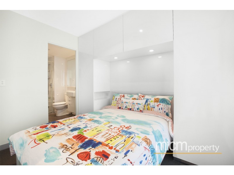 REF 22480/53 Batman Street, West Melbourne VIC 3003