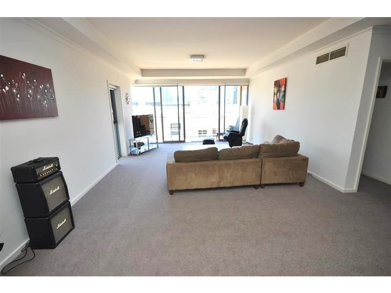 REF 22484/102 Wells Street, Southbank VIC 3006