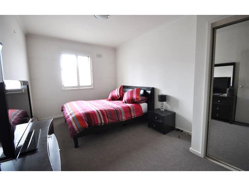 REF 22484/102 Wells Street, Southbank VIC 3006