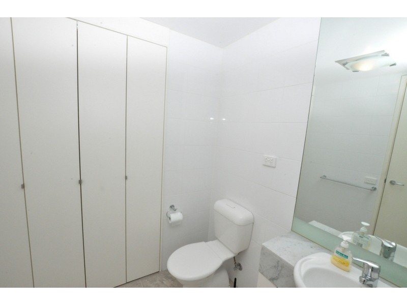 REF 22502/173 City Road, Southbank VIC 3006