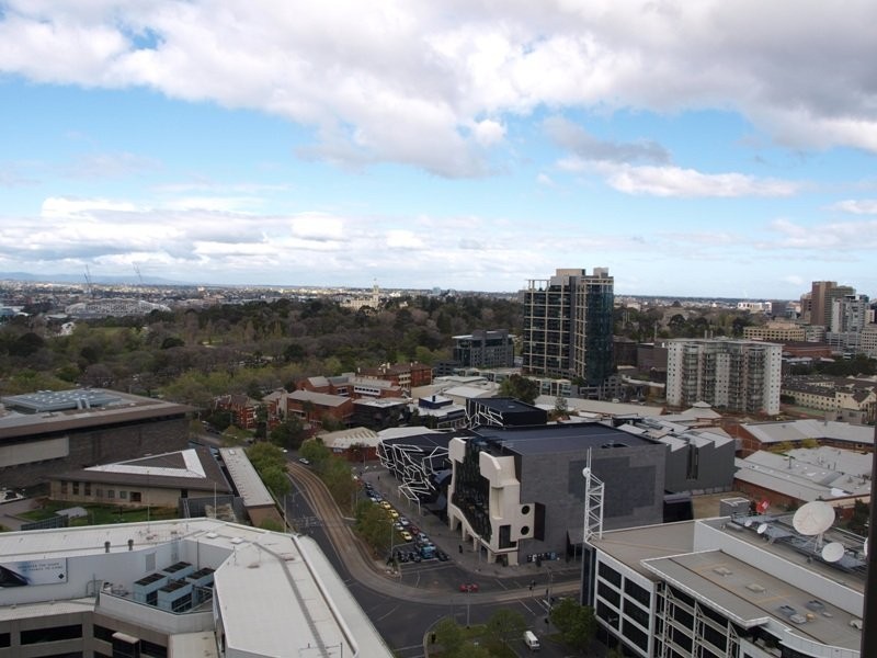 REF 22516/22 Kavanagh Street, Southbank VIC 3006