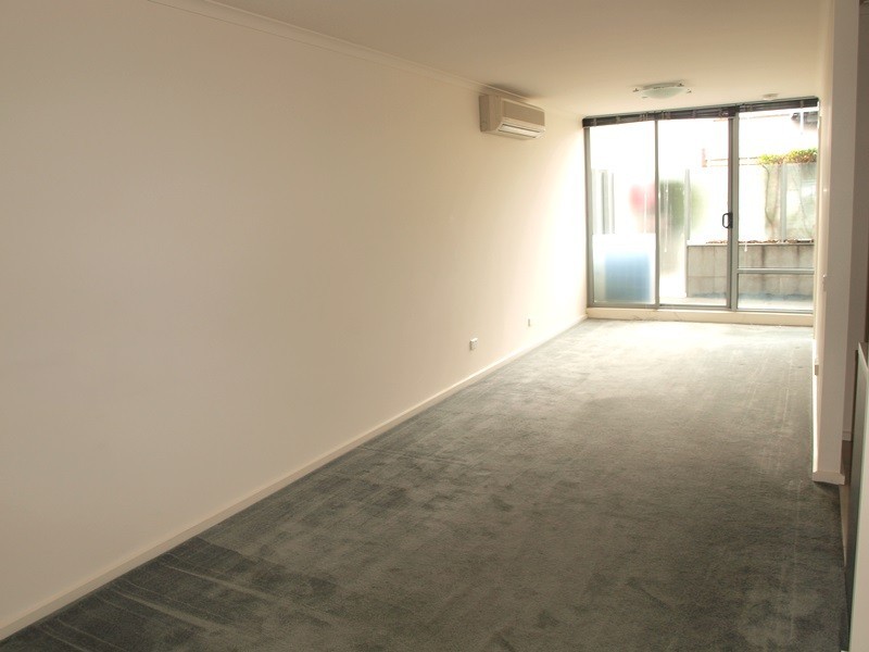 REF 30349/118 Dudley Street, West Melbourne VIC 3003