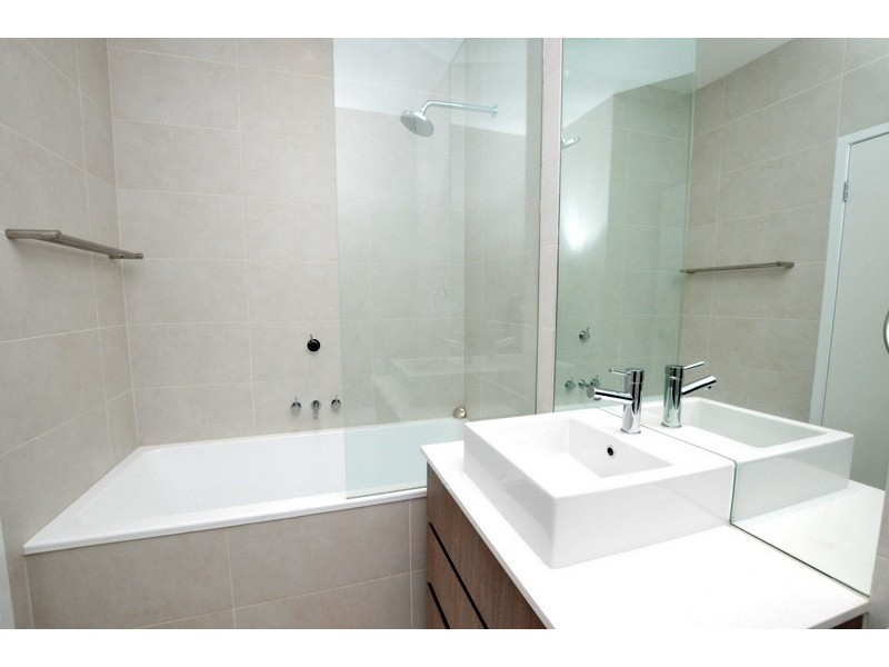 326/20 Convention Centre Place, Docklands VIC 3008