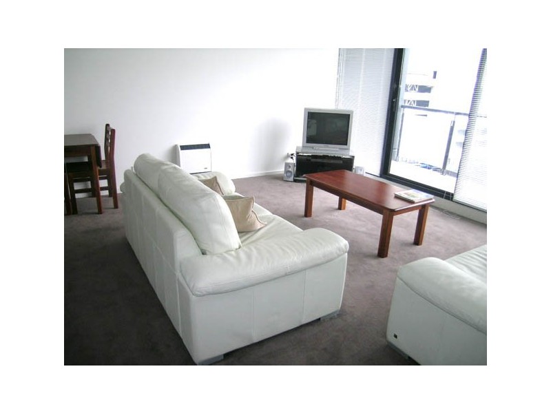 609/28 Bank Street, South Melbourne VIC 3205