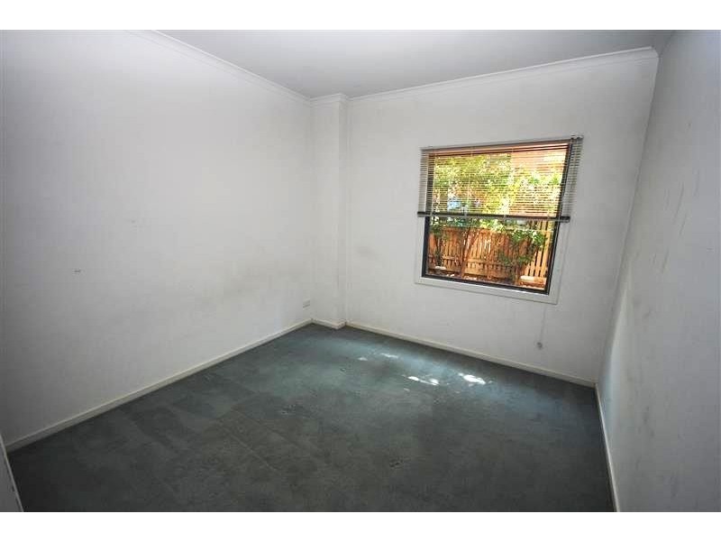 REF 22526/88 Park Street, South Melbourne VIC 3205