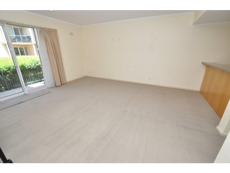 REF 22537/88 Wells Street, Southbank VIC 3006