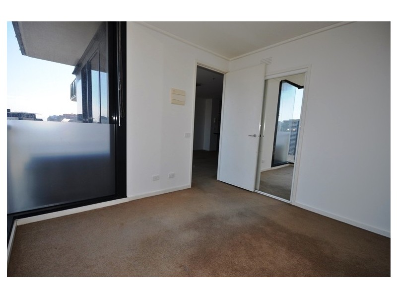 REF 22551/183 City Road, Southbank VIC 3006