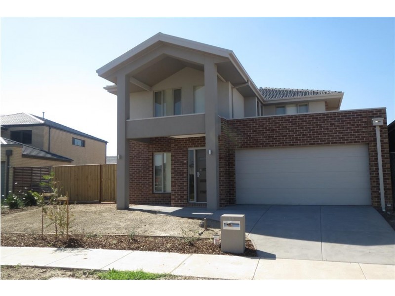 55 Barnstormer Boulevard, Point Cook VIC 3030