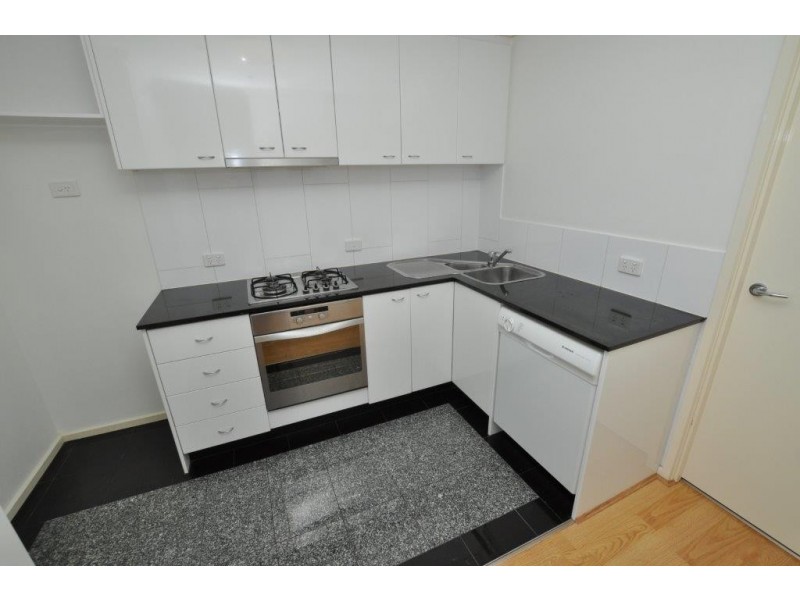 REF 22582/22 Kavanagh Street, Southbank VIC 3006