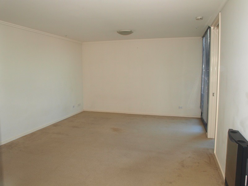 REF 22600/22 Kavanagh Street, Southbank VIC 3006