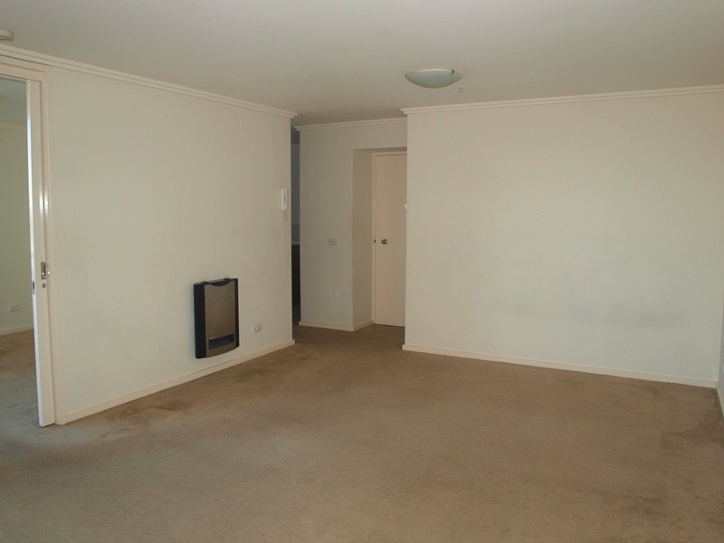 REF 22600/22 Kavanagh Street, Southbank VIC 3006