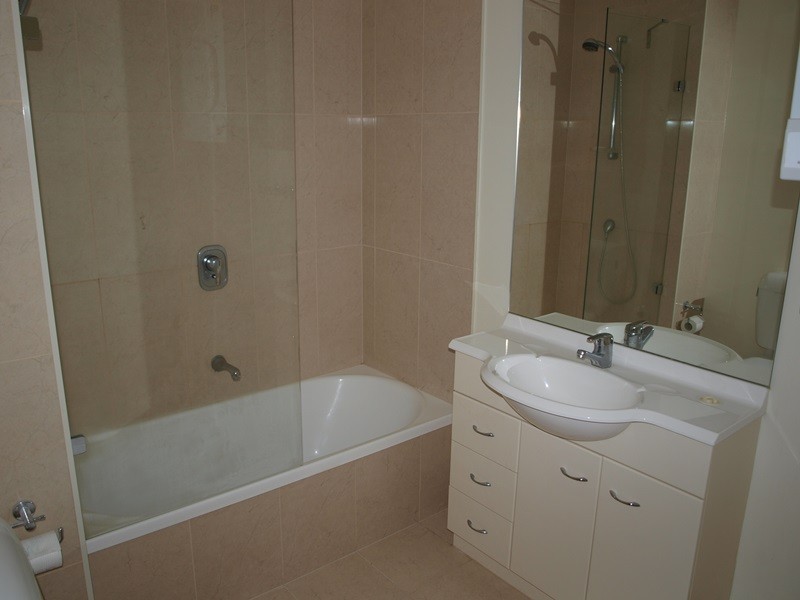 REF 22600/22 Kavanagh Street, Southbank VIC 3006