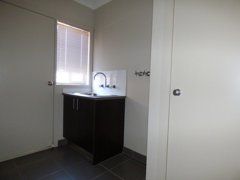 16 Earth Street, Point Cook VIC 3030