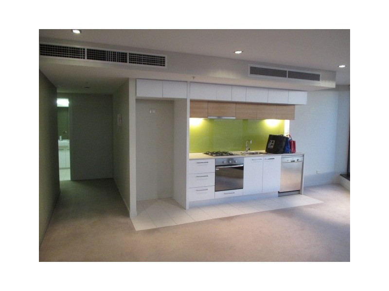 2410A/100 Harbour Esplanade, Docklands VIC 3008