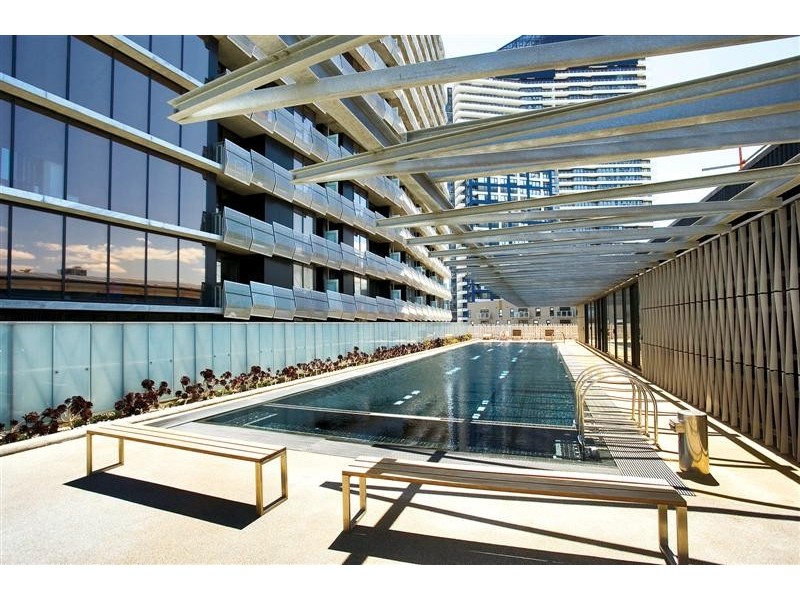 P202/12 Waterview Walk, Docklands VIC 3008