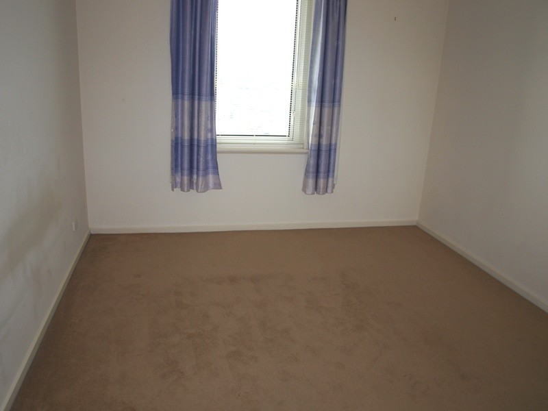 REF 22626/83 Whiteman Street, Southbank VIC 3006