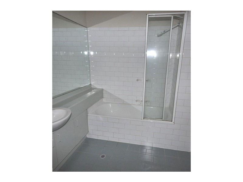 REF 22640/89 Dodds Street, Southbank VIC 3006
