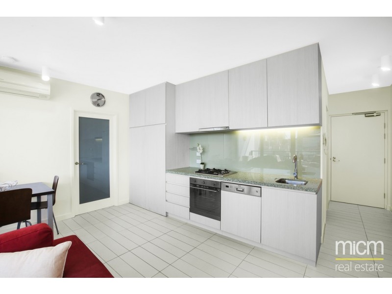 1706/673 Latrobe Street, Docklands VIC 3008