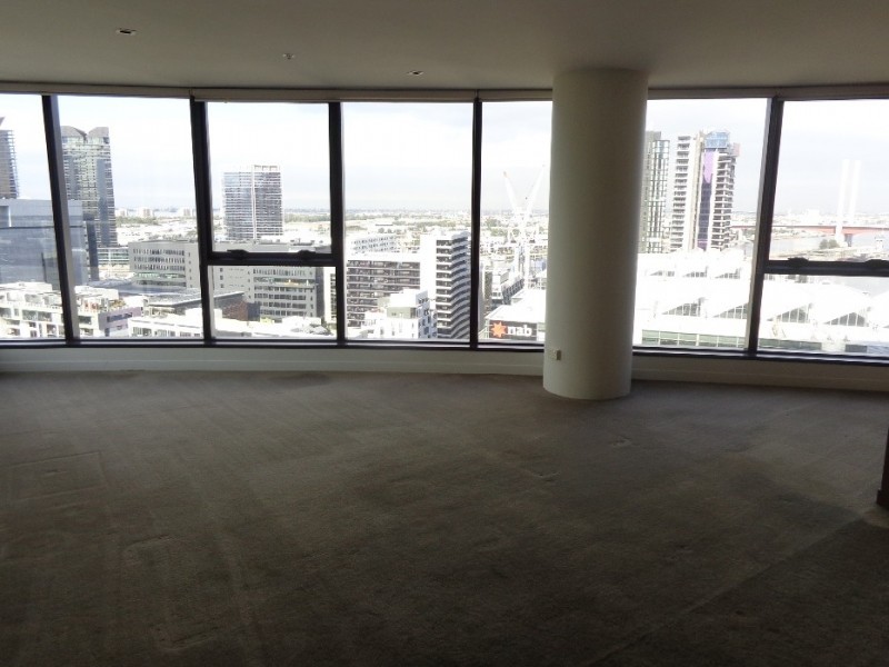 2101/100 Harbour Esplanade, Docklands VIC 3008