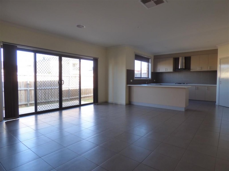 14 Fieldstone Place, Tarneit VIC 3029