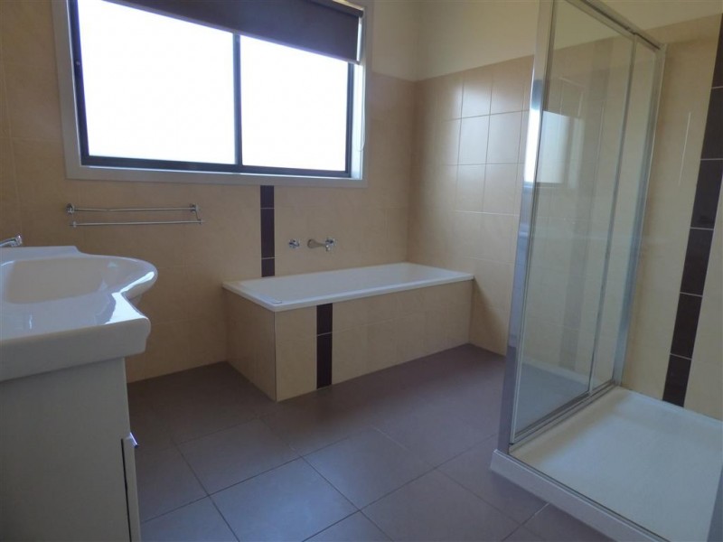 14 Fieldstone Place, Tarneit VIC 3029