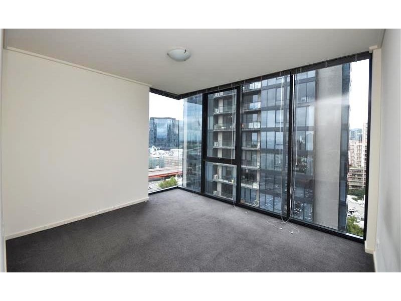 REF 22659/100 Kavanagh Street, Southbank VIC 3006