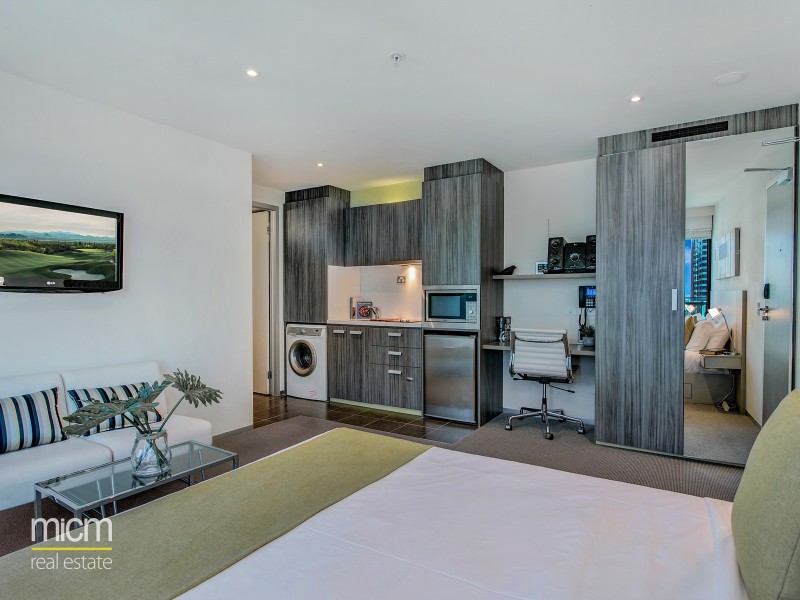 2307/181 A’Beckett Street, Melbourne VIC 3000