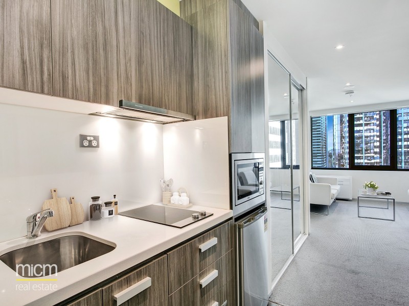 1808/181 A’Beckett Street, Melbourne VIC 3000