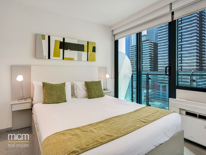 1808/181 A’Beckett Street, Melbourne VIC 3000