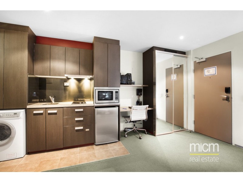 807/181 A’Beckett Street, Melbourne VIC 3000