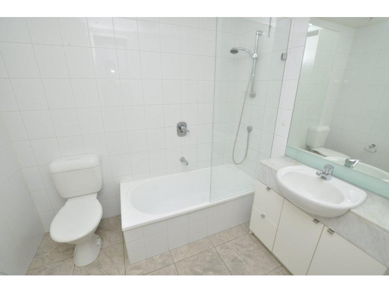 REF 22671/88 Kavanagh Street, Southbank VIC 3006