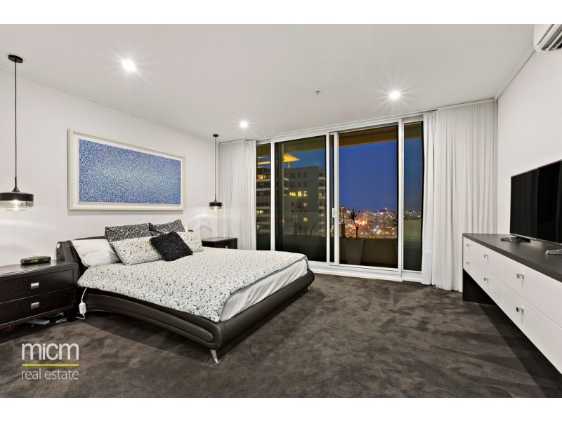 213/83 Whiteman Street, Southbank VIC 3006