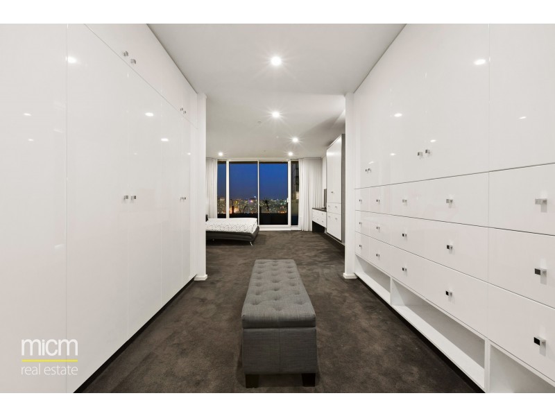 213/83 Whiteman Street, Southbank VIC 3006