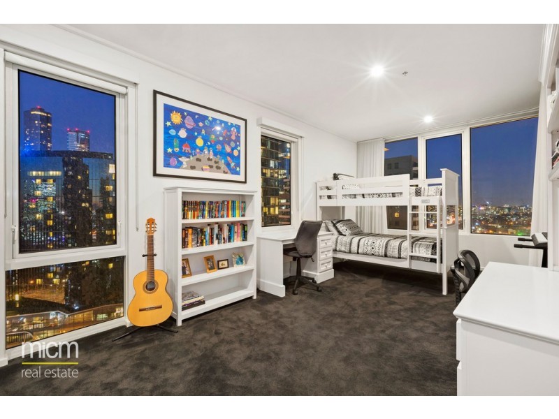 213/83 Whiteman Street, Southbank VIC 3006