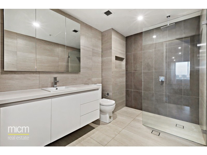 213/83 Whiteman Street, Southbank VIC 3006