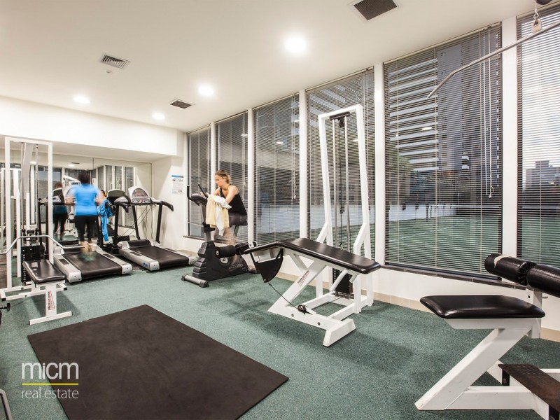 213/83 Whiteman Street, Southbank VIC 3006