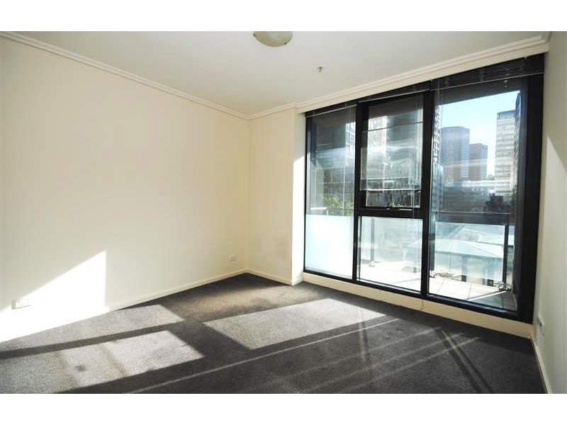REF 22679/88 Kavanagh Street, Southbank VIC 3006