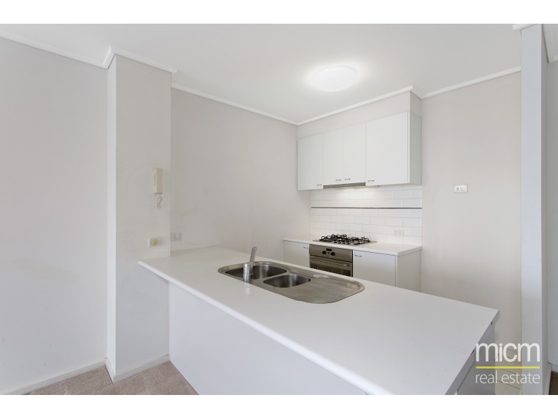 168/99 Whiteman Street, Southbank VIC 3006