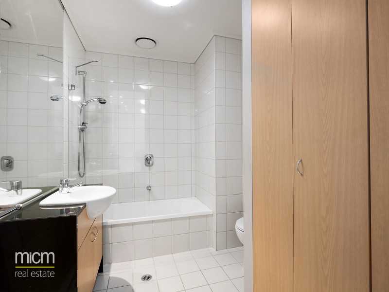 187/83 Whiteman Street, Southbank VIC 3006