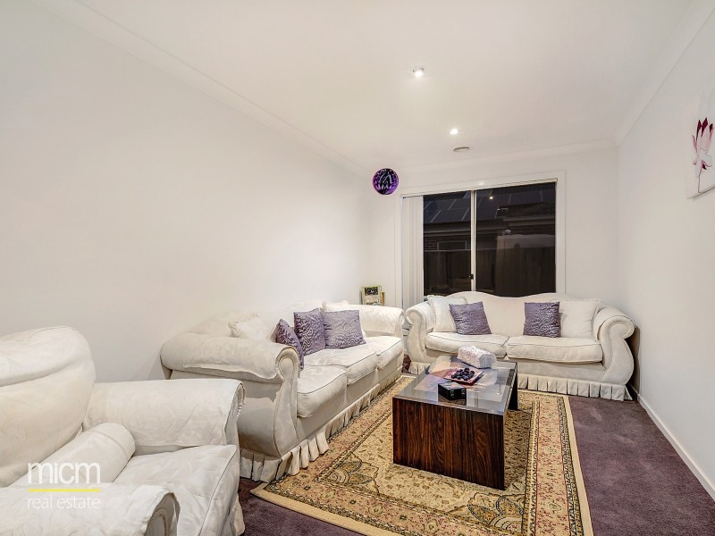 39 Kimba Circuit, Truganina VIC 3029