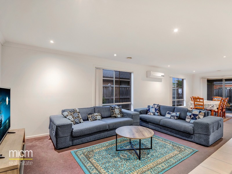 39 Kimba Circuit, Truganina VIC 3029