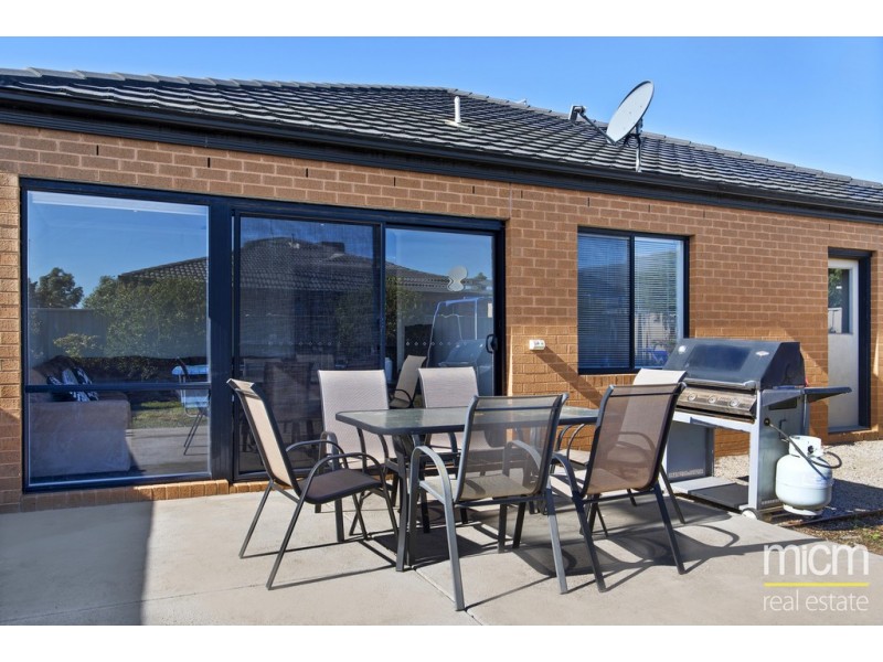 4 Tarango Drive, Point Cook VIC 3030