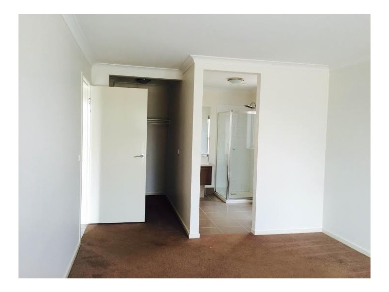 48 Campaspe Way, Point Cook VIC 3030