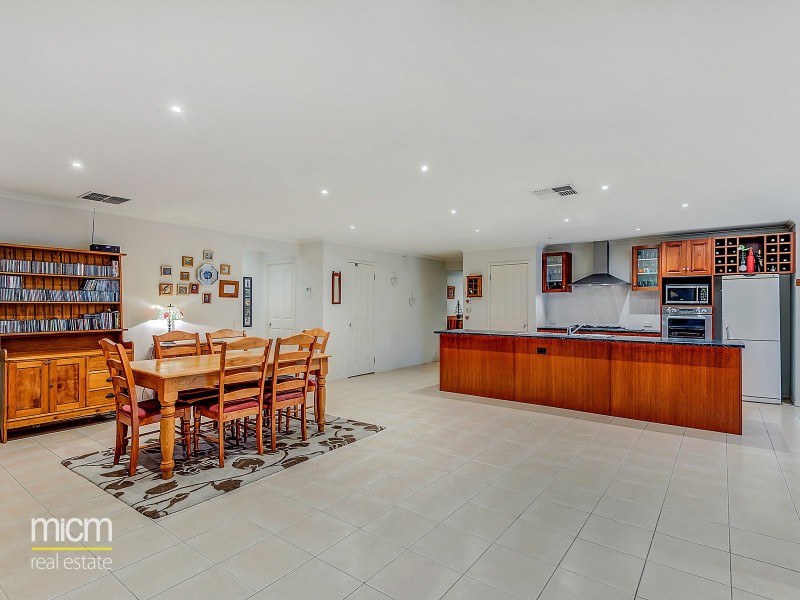 3 Pankhurst Promenade, Point Cook VIC 3030