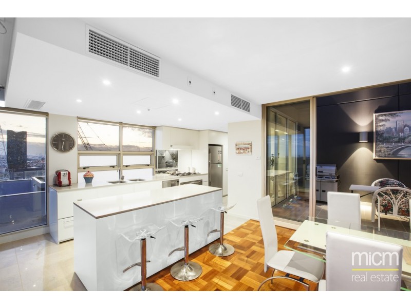 1901/8 McCrae Street, Docklands VIC 3008