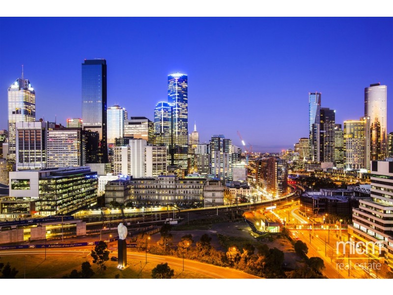 1901/8 McCrae Street, Docklands VIC 3008